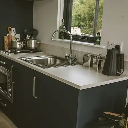 Water With Water Sports Equipment And Bikes, Bath Bateau-hôtel