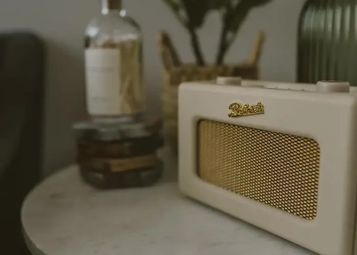 Water With Water Sports Equipment And Bikes, Bath 브리스틀