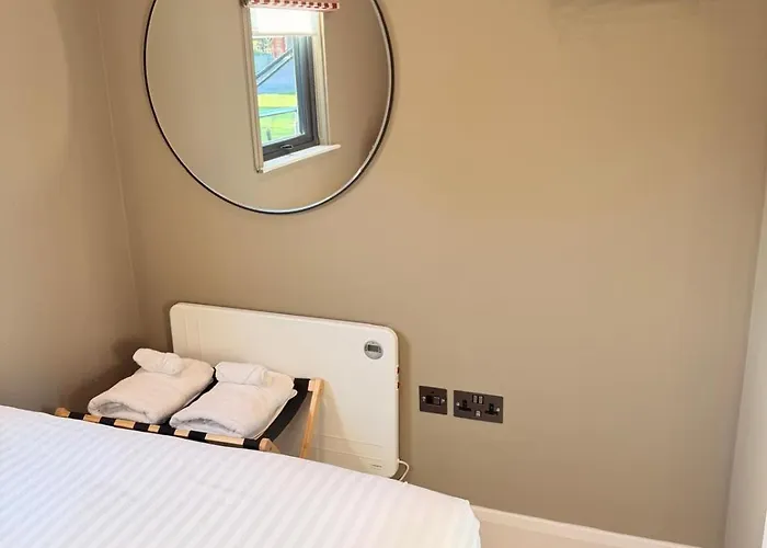 Water With Water Sports Equipment And Bikes, Bath 보트호텔