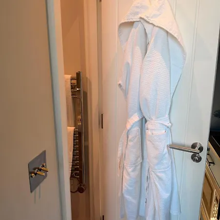 Tekne Water With Water Sports Equipment And Bikes, Bath *