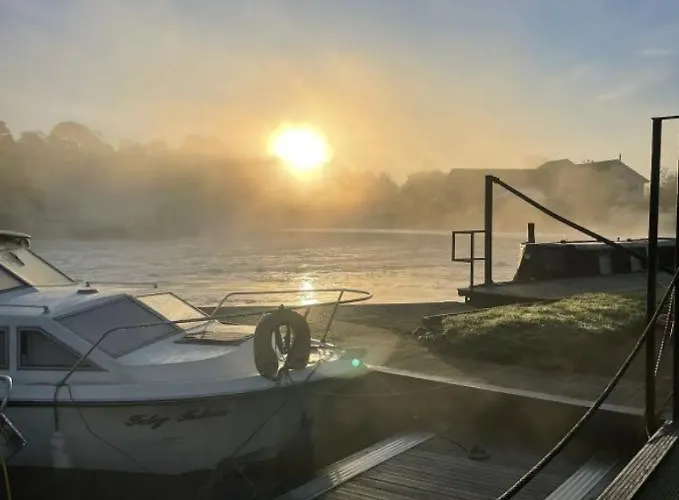 Tekne Water With Water Sports Equipment And Bikes, Bath Bristol